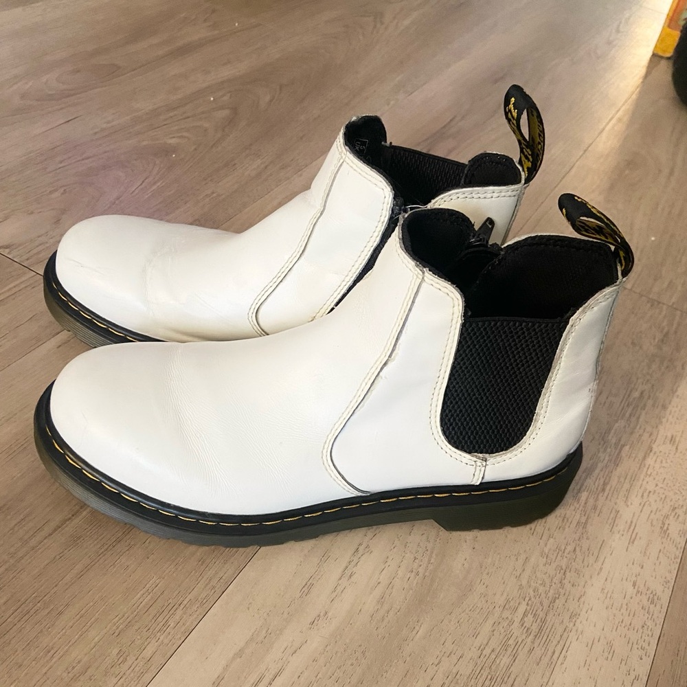 Fall Aesthetic White Doc Martens Chelsea Boots